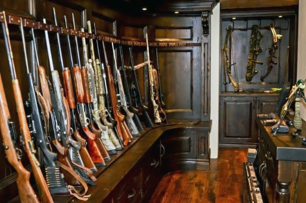Antique Shotgun Room Design Inspiration