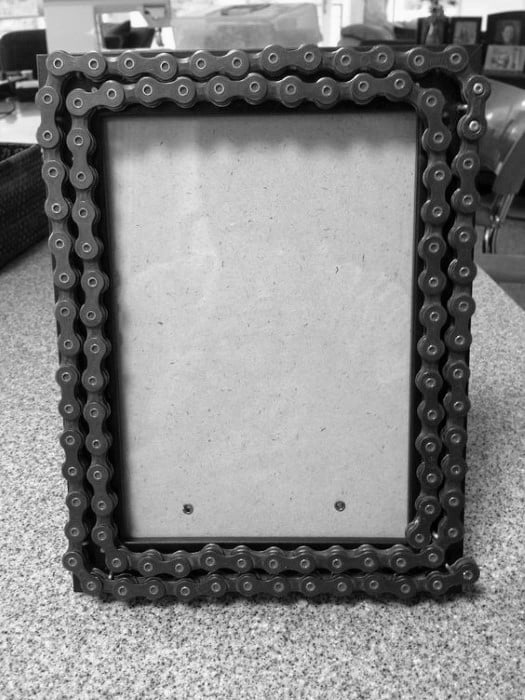 Bike Chain Picture Frame Guys Bachelor Pad Decor Ideas