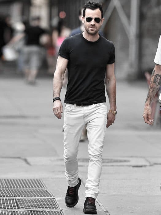 black-t-shirt-what-to-wear-with-guys-white-jeans-outfits-style-designs.jpg