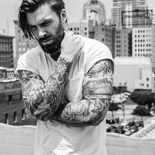 Fashionable Mens Medium Beard Style Ideas