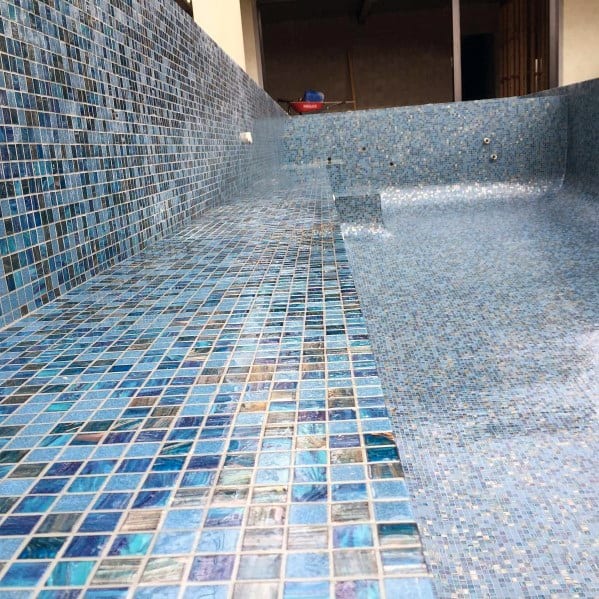 Iridescent Magnificent Pool Tile Design Ideas