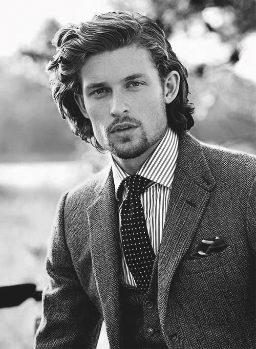 Medium Hairstyles For Guys With Long Hair On Top for Rounded Face