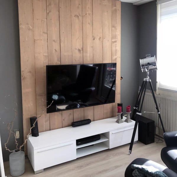 simple divider for tv