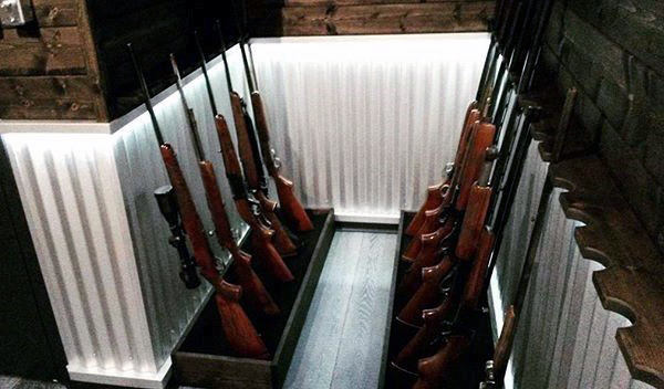 Simple Rifle And Shotgun Basement Gun Room