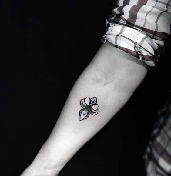 70 Fleur De Lis Tattoo Designs For Men - Stylized Lily Ink Ideas