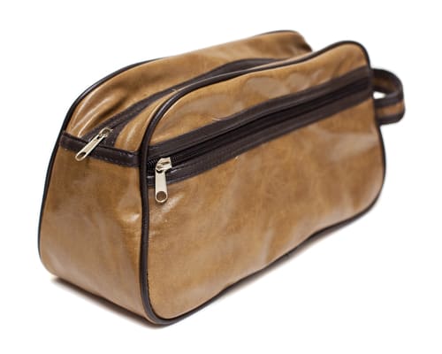 Top 14 Best Toiletry Bags For Men - Manly Dopp Kits