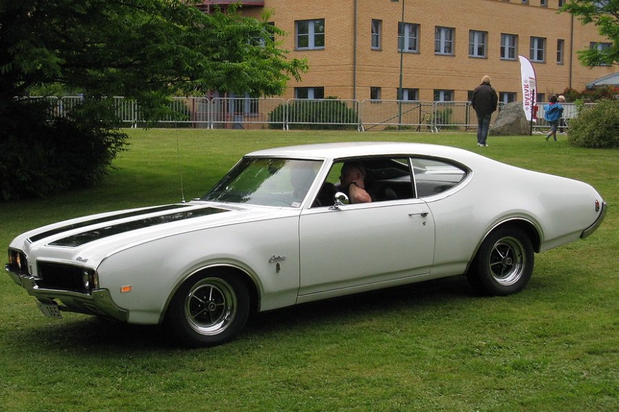 1969 Oldsmobile Cutlass