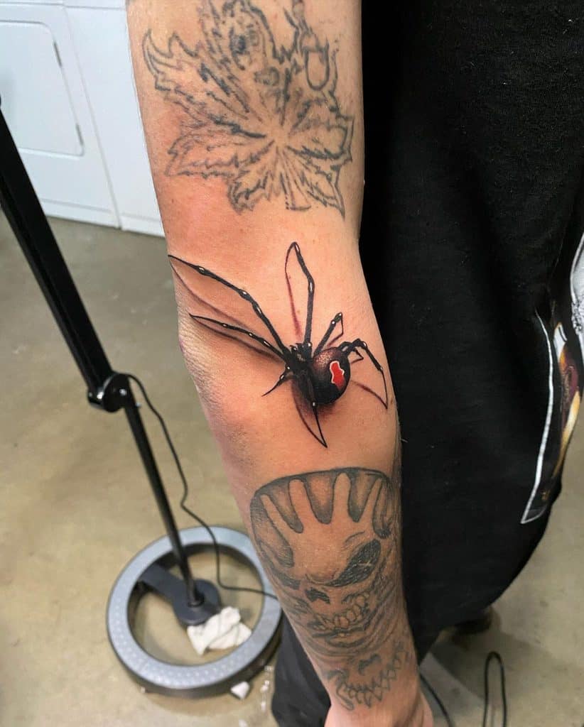 what-do-spider-tattoo-and-spider-web-tattoos-mean