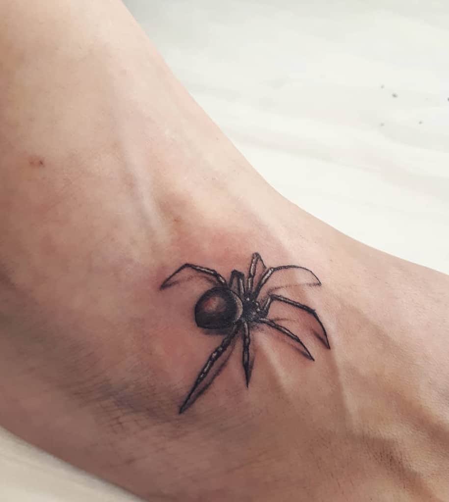 3D Spider Foot Tattoo avizinas