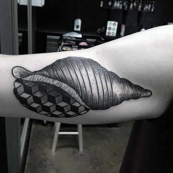 45 Beautiful Seashell Tattoos Youll Love  TattooBlend