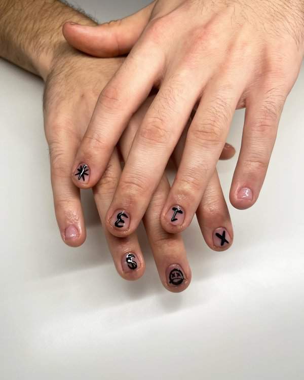 Symbolic nail art design for men