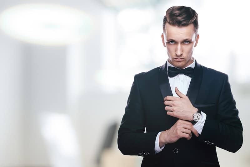 9 Alpha Male Traits – Essential Characteristics of Real Alpha Males