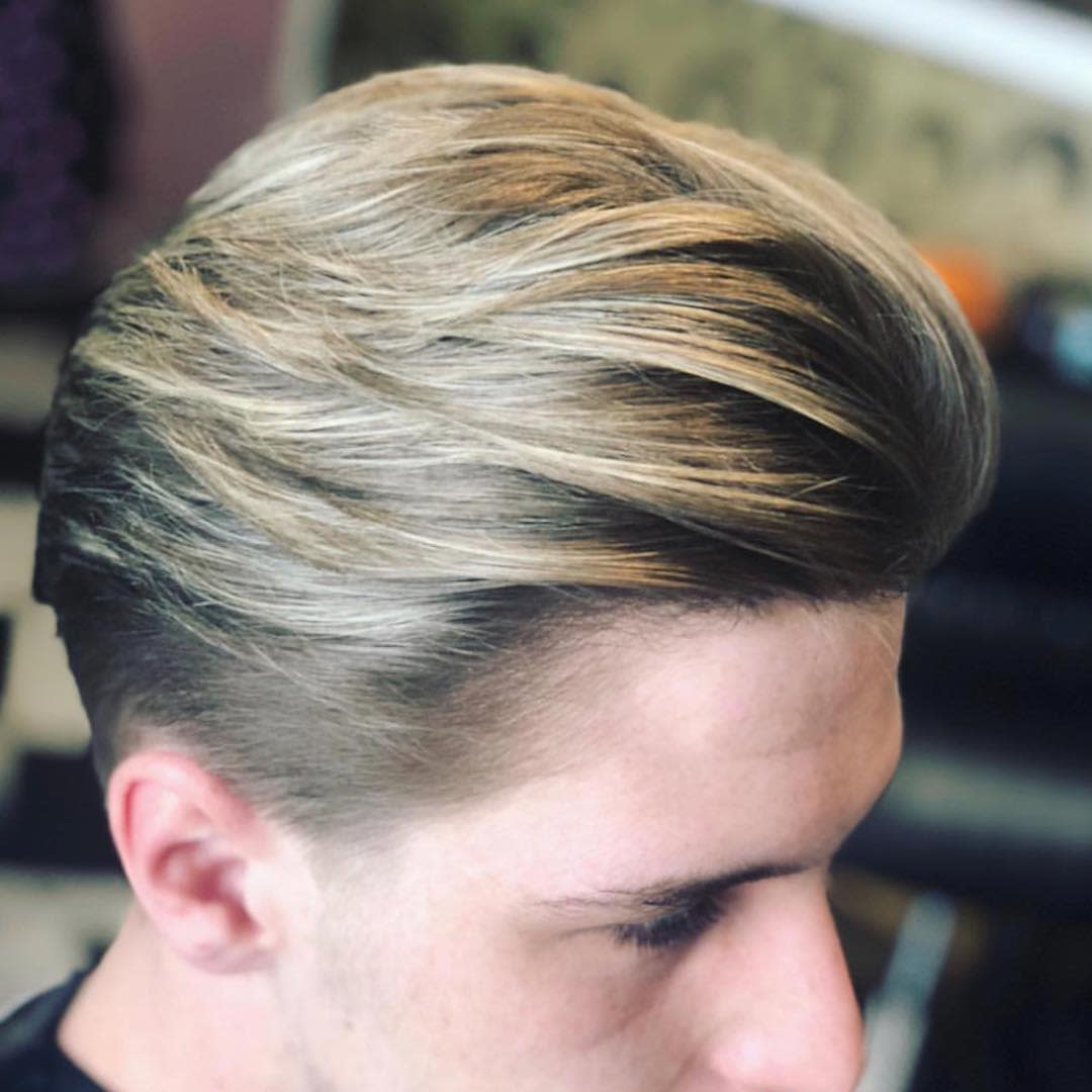 Iconic 90s Hairstyles for Men