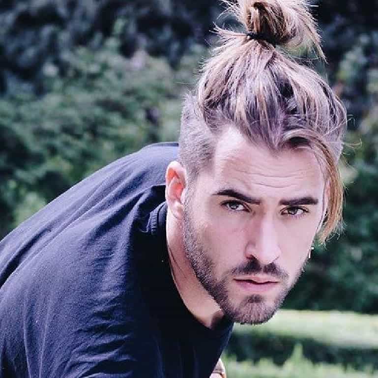 24 Best Hairstyles for Blond Men [2024 Style Guide]