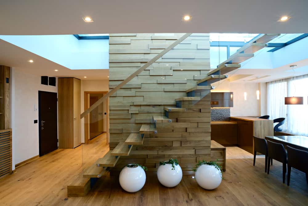 stone accent staircase decor ideas 