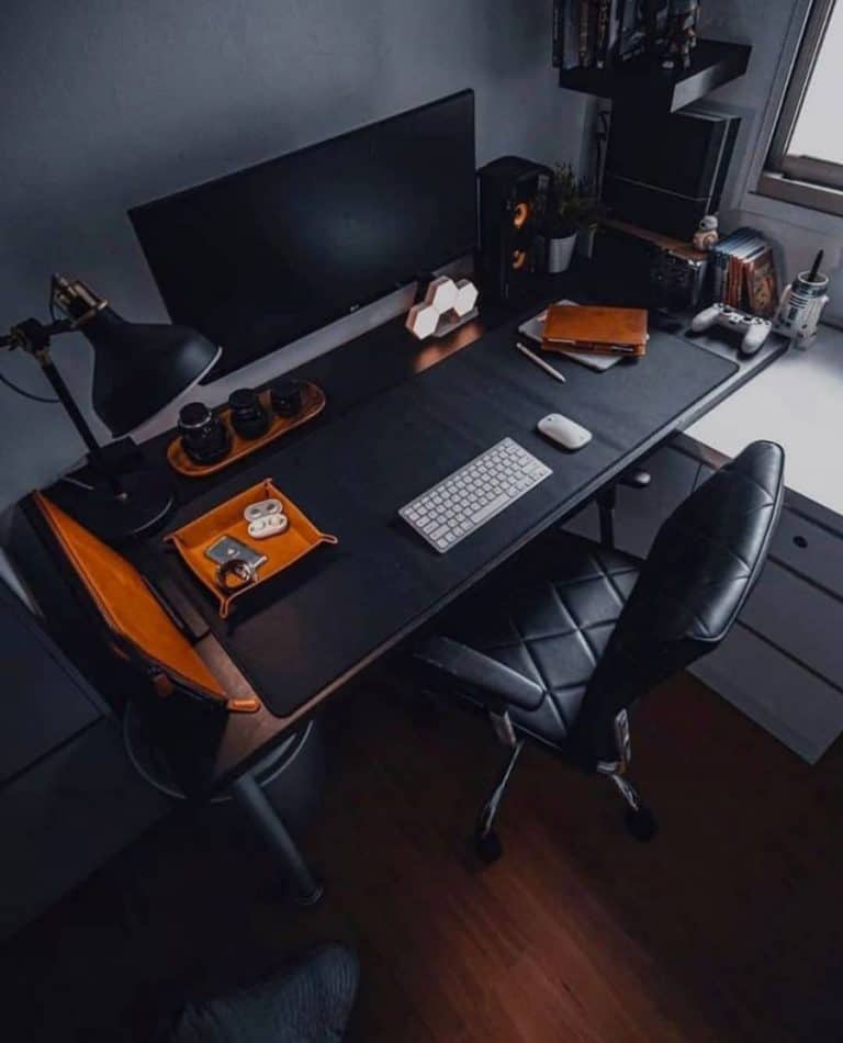 36-inspiring-computer-room-ideas-to-boost-your-productivity