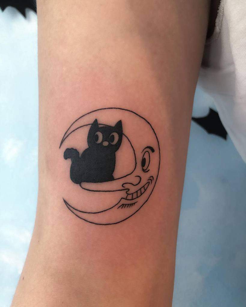 Black Cat with Moon Tattoo daemontid