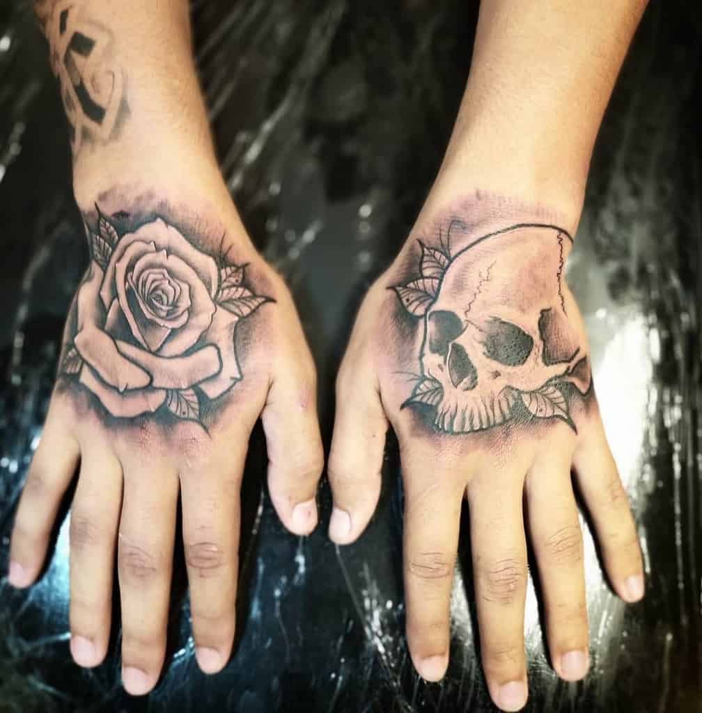 Black Hand Tattoo Women Eduart.tattoo.cxs