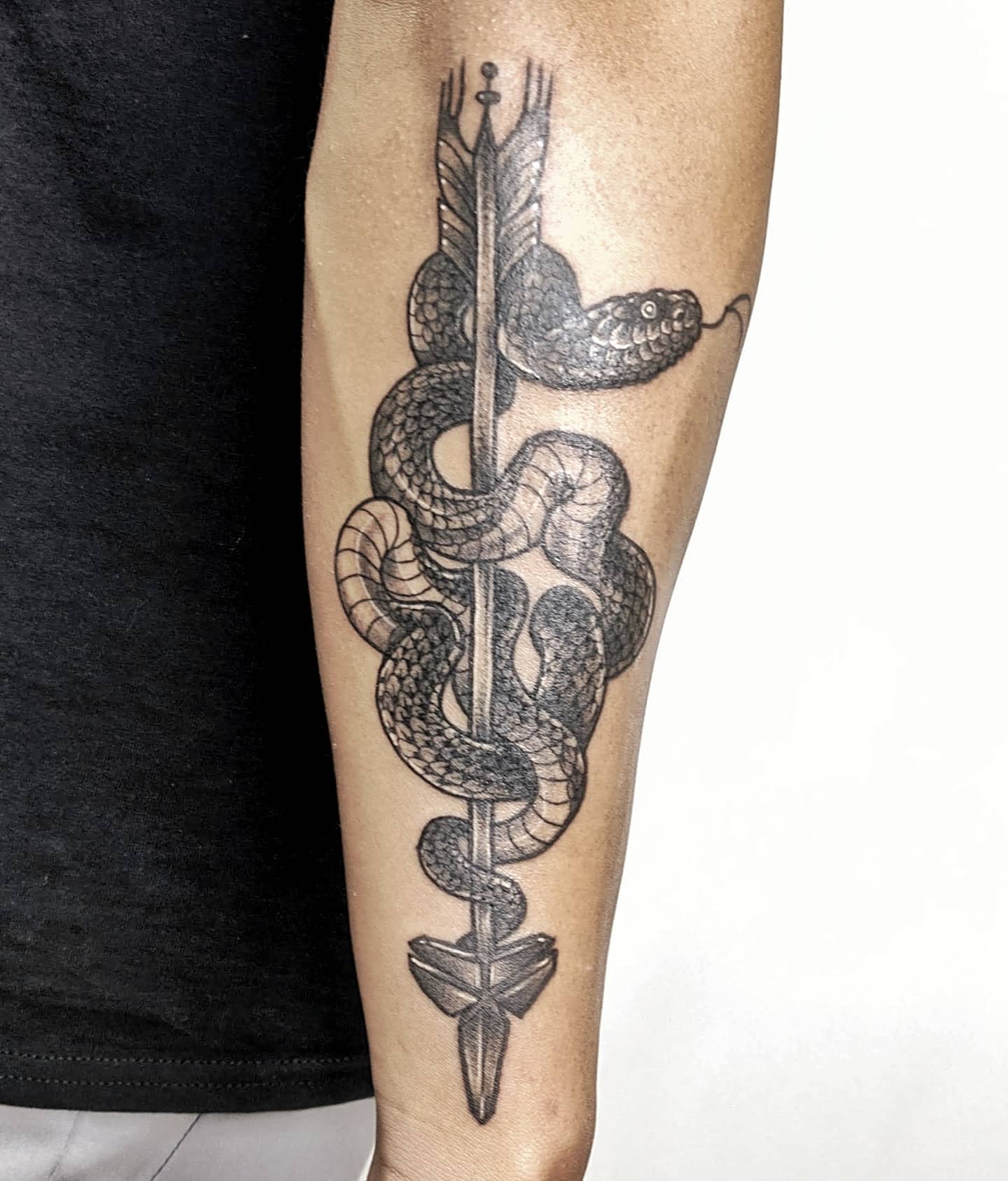 Artist tribalinktattoos     kobebryanttattoo kobebryant lakers  tribute kobe nba mambamentality tattoo inked  Instagram