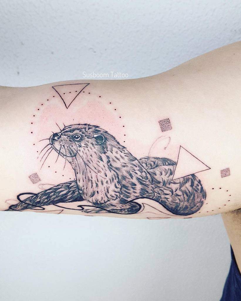 Black Otter Tattoo Susboom Tattoo