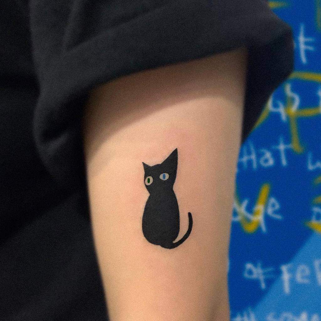 Black Simple Cat Tattoo happin_tattoo