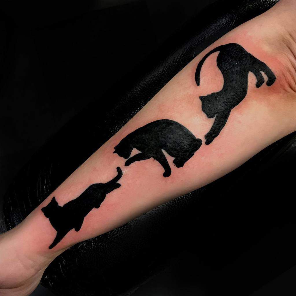 Black Simple Cat Tattoo stevenjessee