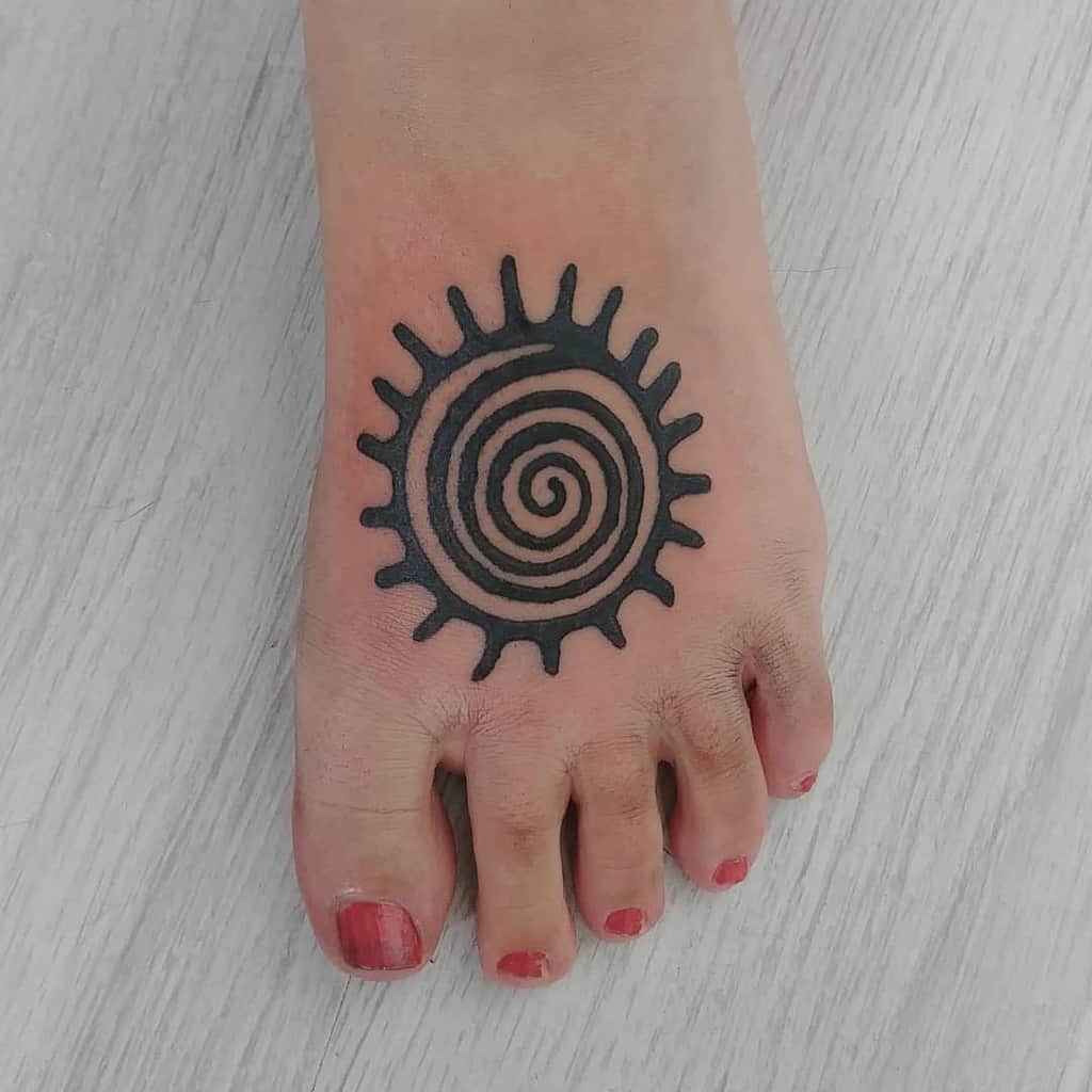Black Simple Sun Tattoo moonstone.ink.by.emmely