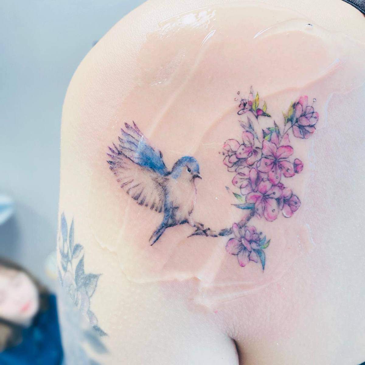 Bluebird Schulter Tattoo Cinemaink