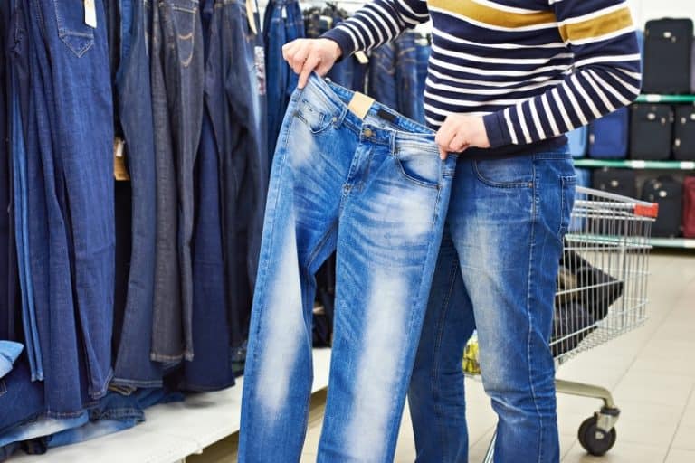 Bootcut Jeans vs. Straight Jeans: All You Need To Know
