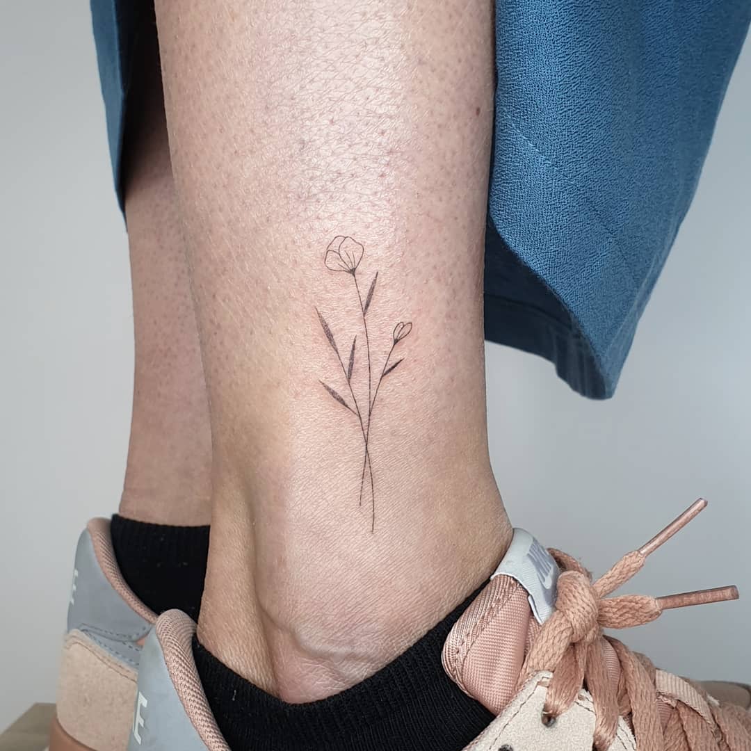 Simple Botanical Tattoo -tattoo_prik