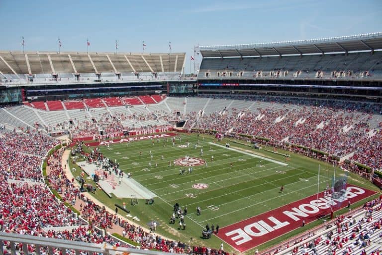 The 10 Largest College Football Stadiums in the US