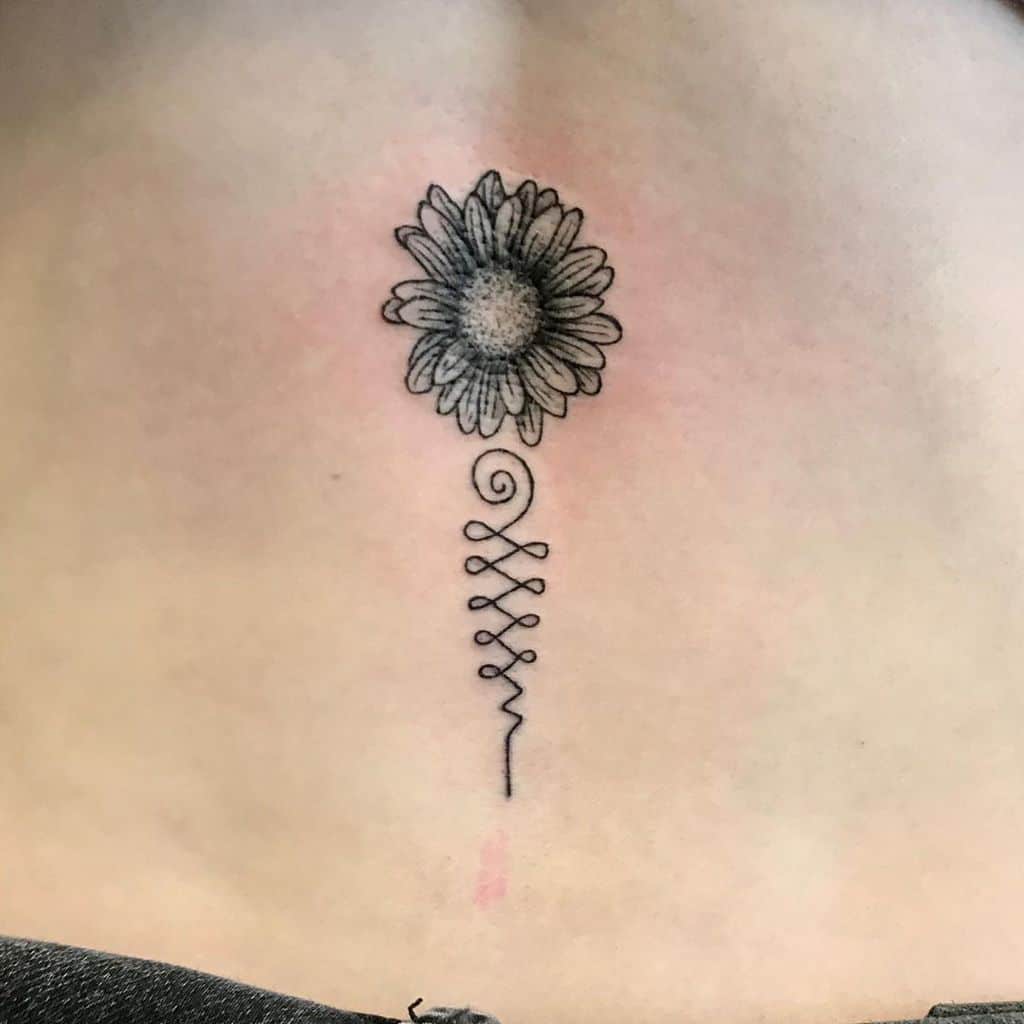 Of daisy tattoo a Daisy tattoos