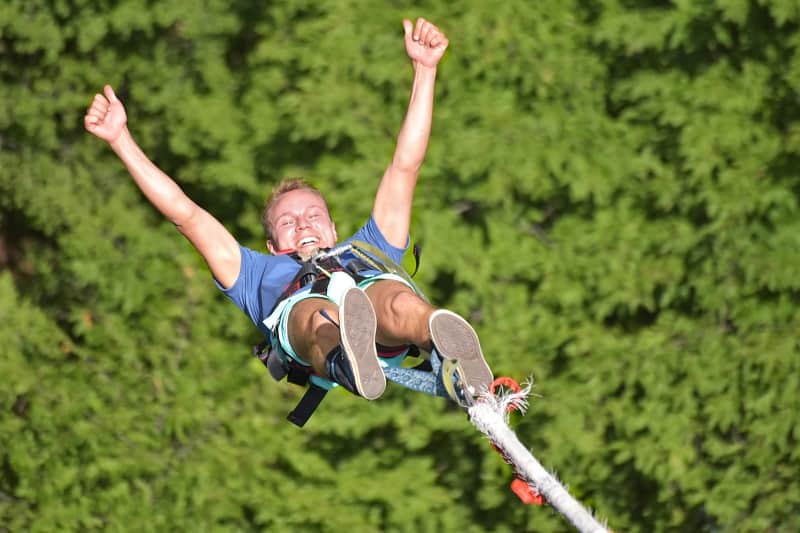 Bungee-Jumping-Best-Outdoor-Hobby-For-Men