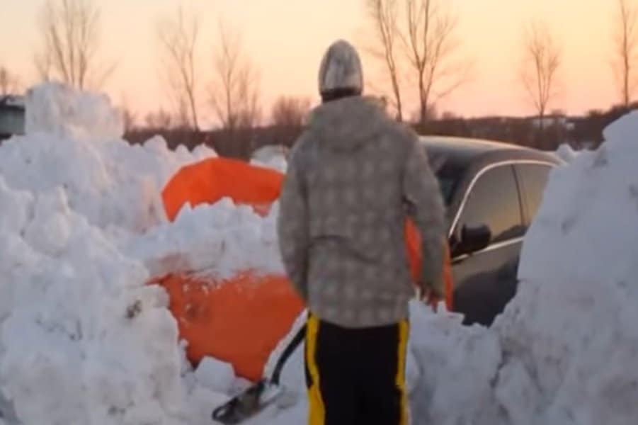Bury the Car in Snow Pranks