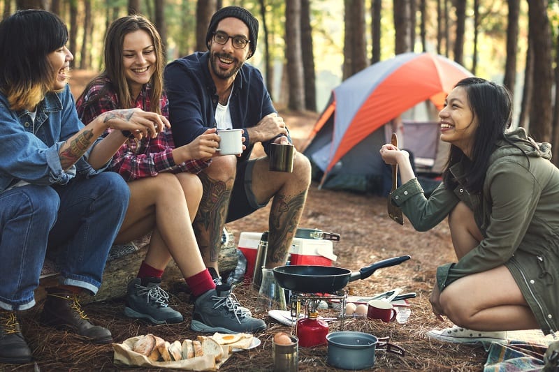 Camping Essentials – Complete Guide to the Basics