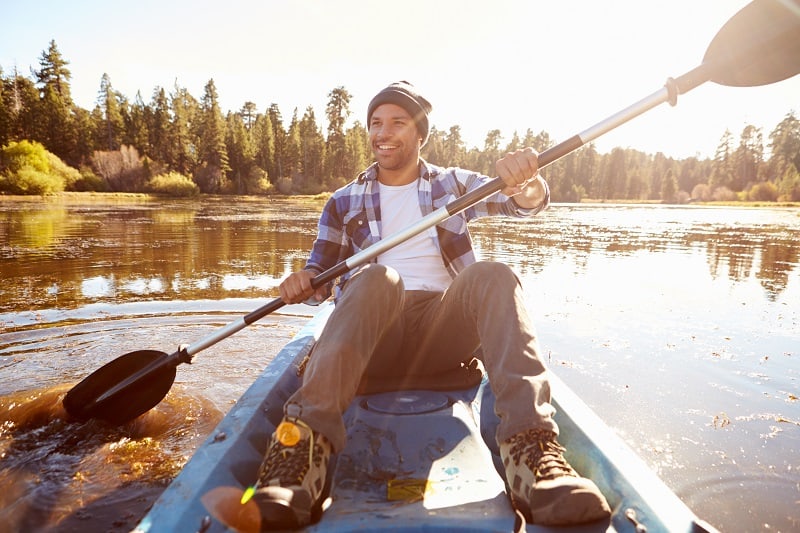 Canoeing-and-Kayaking-Best-Hobby-For-Men-In-Their-30s