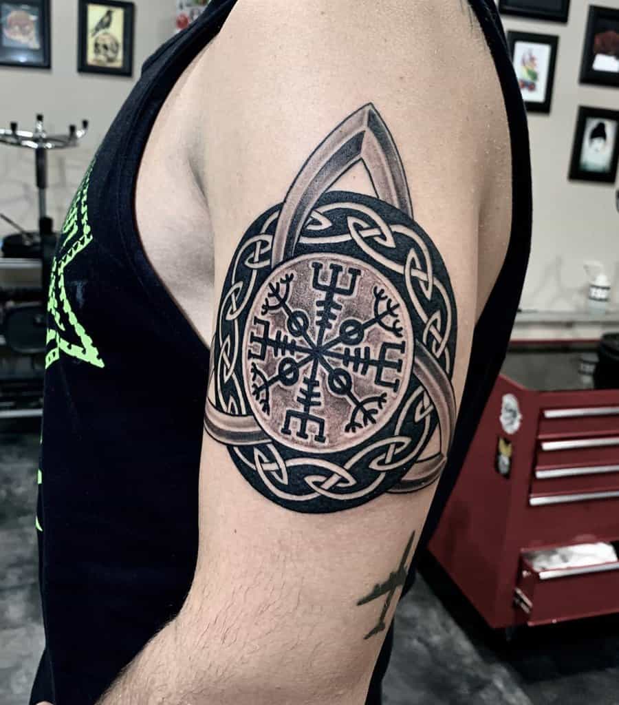 Celtic Tribal Upperarm Tattoo giovanni_liguoro