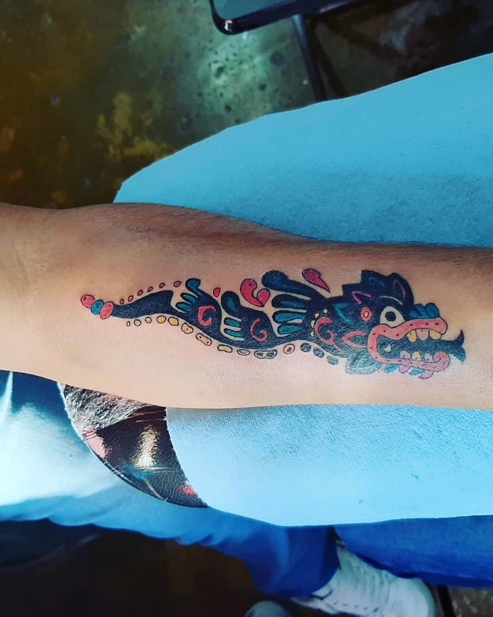 Tatuaje De Quetzalcóatl De Colores -maraure_ink