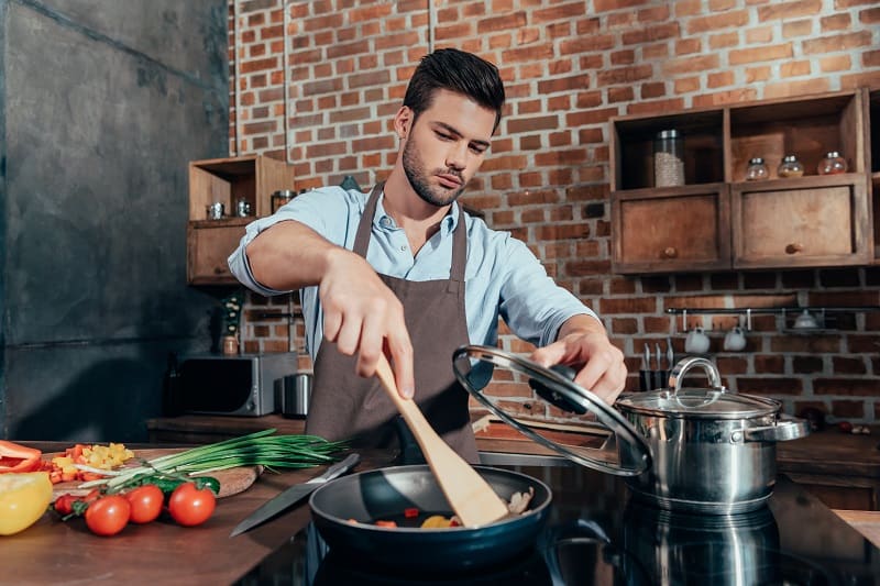 Cooking-Best-Hobby-For-Men-In-Their-30s