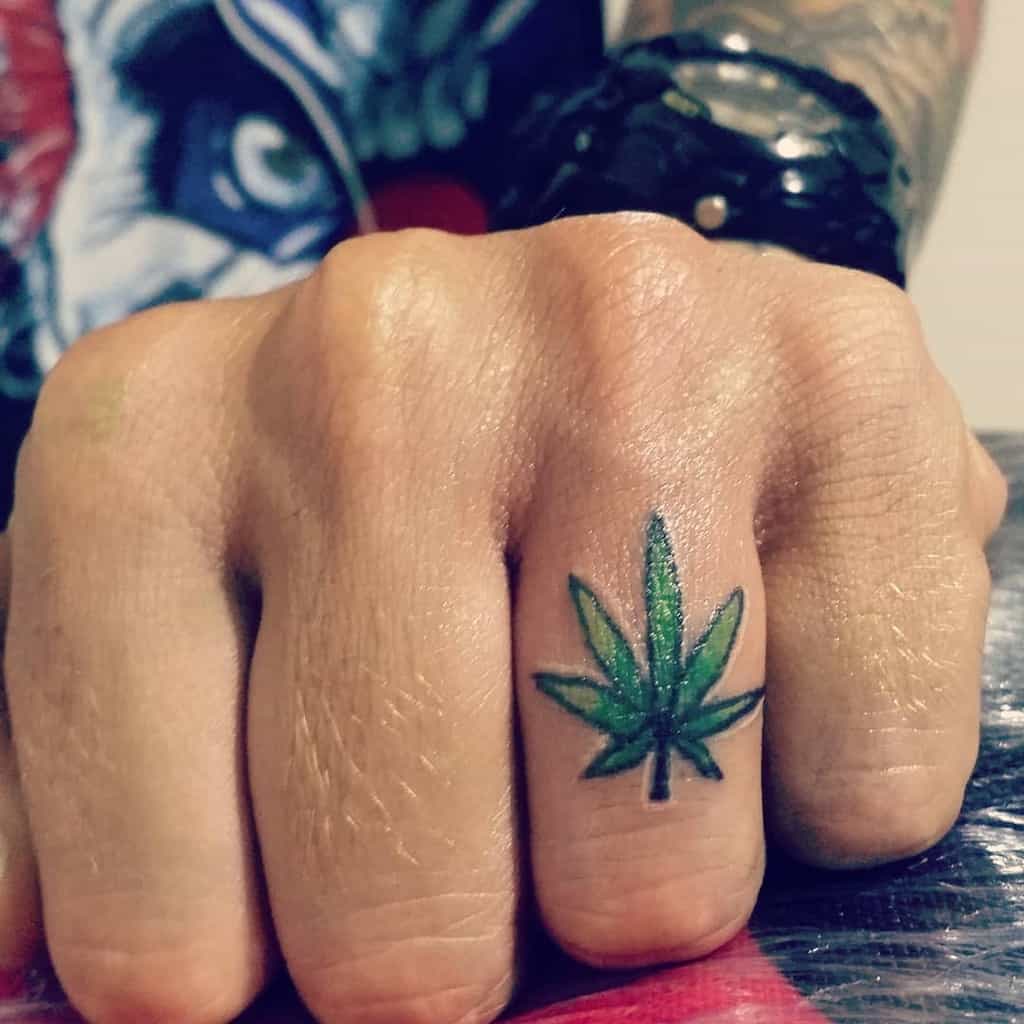 Cool Small Finger Tattoos mojigatococktails