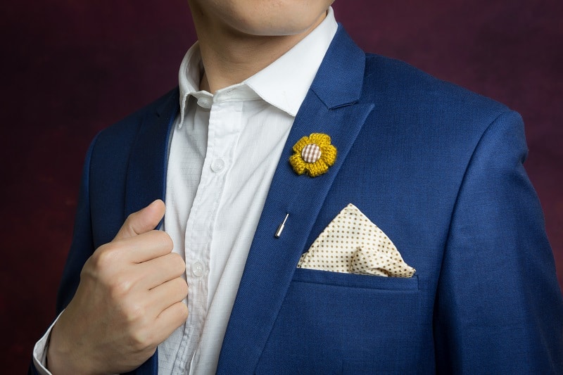 Definitive Guide To The Lapel Flower – A Bloom Of Stylish Meaning