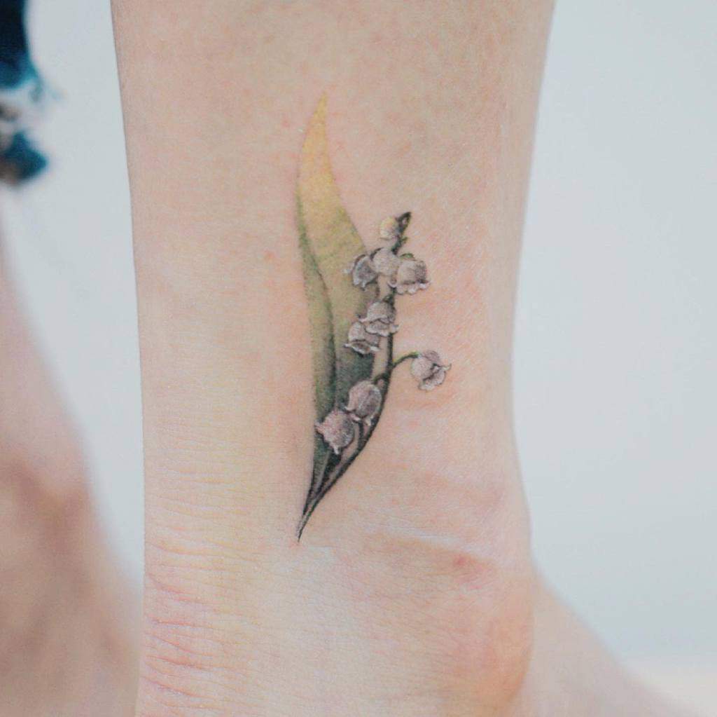 Delicate Flower Ankle Tattoos barim_tattooart