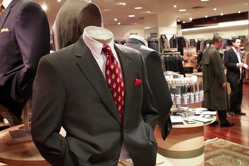 Differences Between Men’s Wearhouse and Jos. A. Bank