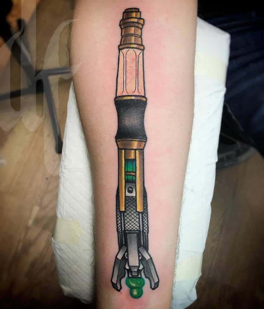 Doctor Who Sonic Screwdriver Tattoo Dylantatetattoos Lhmf