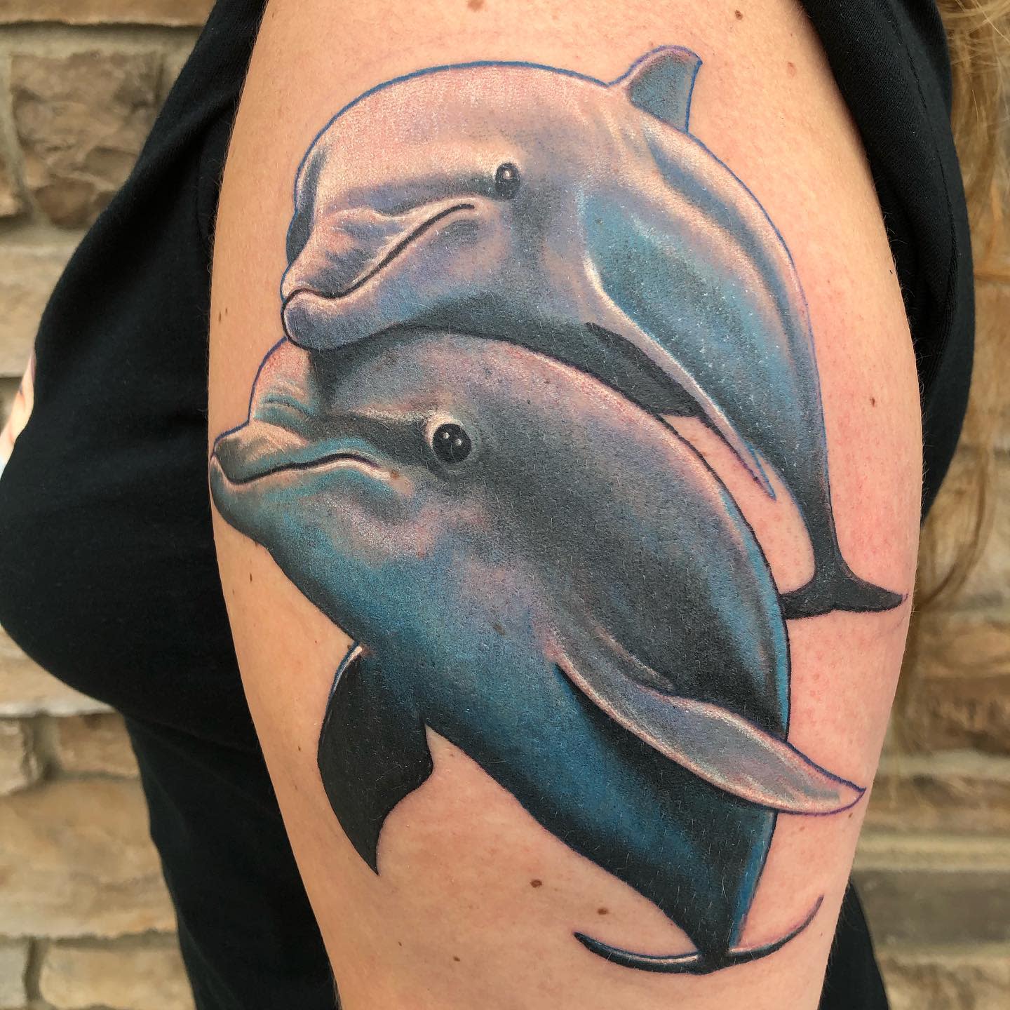 Minimalism Dolphin tattoo women at theYoucom
