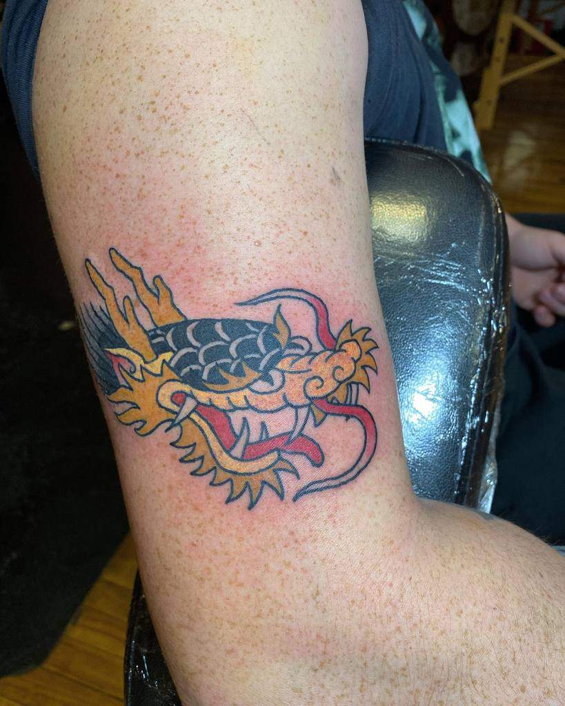 Dragon Upper Arm Tattoos partycollins