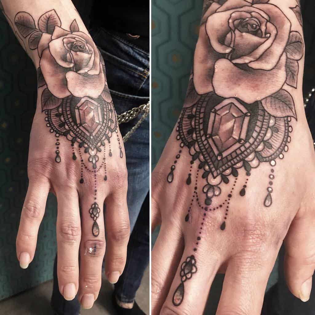 Elegant Hand Tattoo Women Punkyvonb