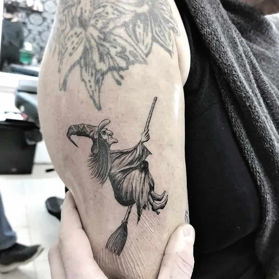Tattoo Snob on Twitter Wicked Witch tattoo by rickylopeztattoo at  blackgalleon in Kings Lynn UK rickylopez rickylopeztattoo black  httpstcoR9rl1L0vuJ httpstcoh0OWlyNdhQ  Twitter