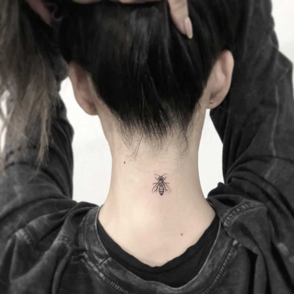 fineline-small-bee-single-needle-tattoo-liqfromthewood