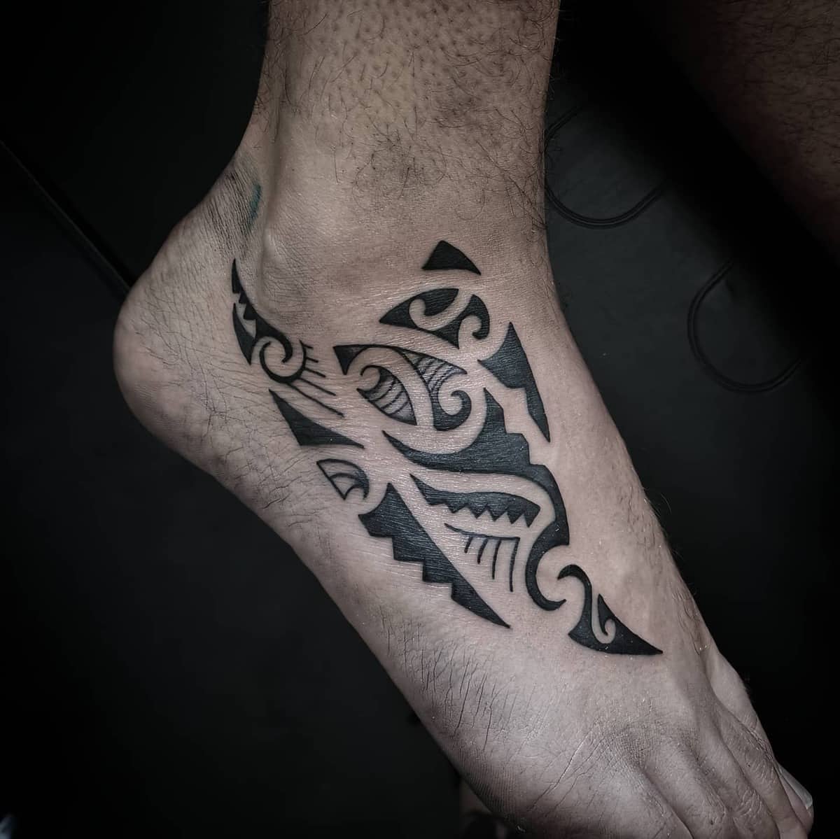 Foot Tribal Tattoos the_secret_tattooshop